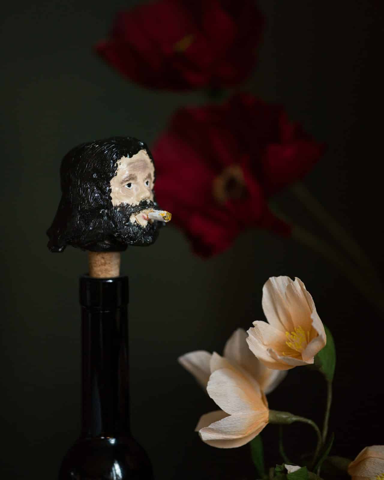 Jesus Jim on smoke, vinkork