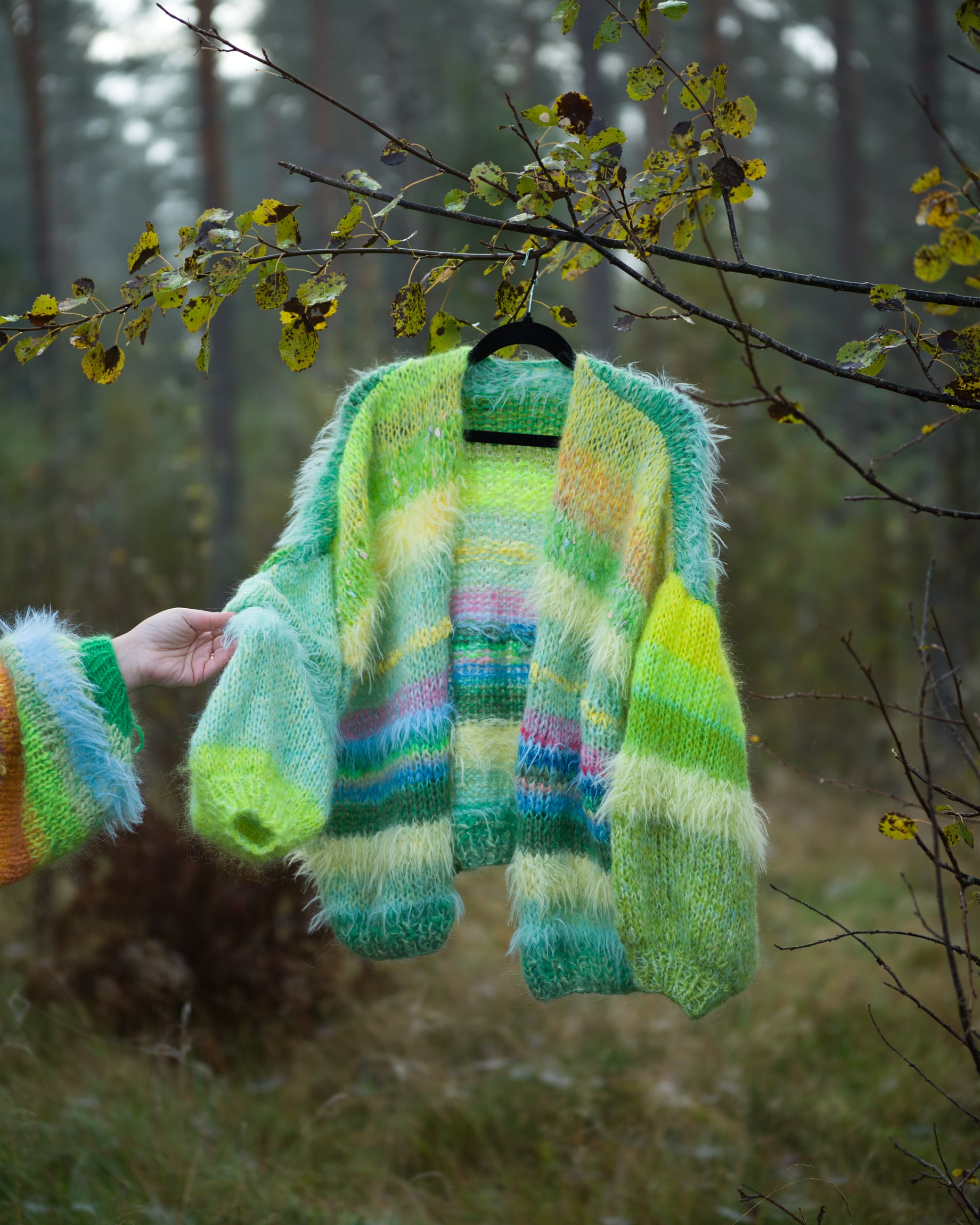 Stickad kofta i mohair, onesize nr8 - Bild 2